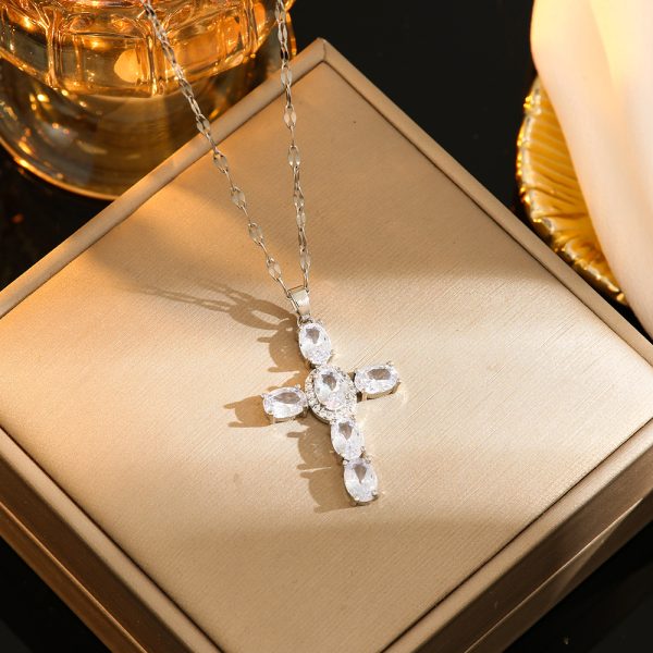 Colored Zircon Cross Necklace With Diamonds Does Not Fade