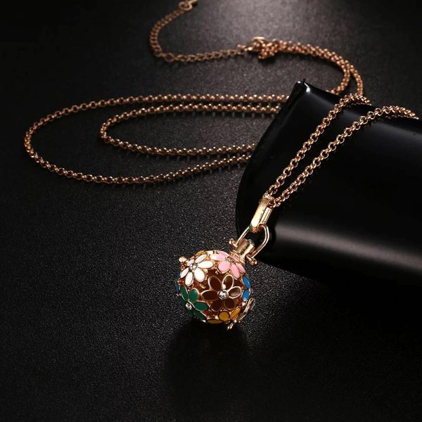 Aromatherapy Zircon Cage Hollow Necklace Essential Oil Diffuser Perfume Box Antique Traditional Han Clothing Accessories