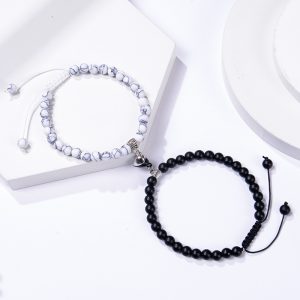 Heart-shaped Magnet Suction Black Frosted Stone Couple Bracelet