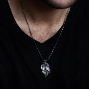 Retro Skull Helmet Pendant Necklace