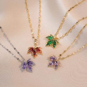 Zircon Maple Leaf Fashion Simple Temperament Non-fading Inlaid Purple Maple Leaf Necklace