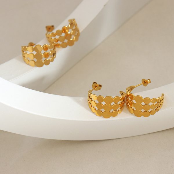 Fashion Round Stitching C- Shaped Glossy Earrings Titanium Steel Gold-plated All-match Earrings Ornament