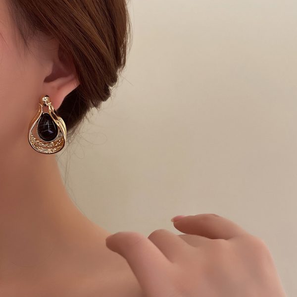 Retro Baroque Drop Earrings Fashion