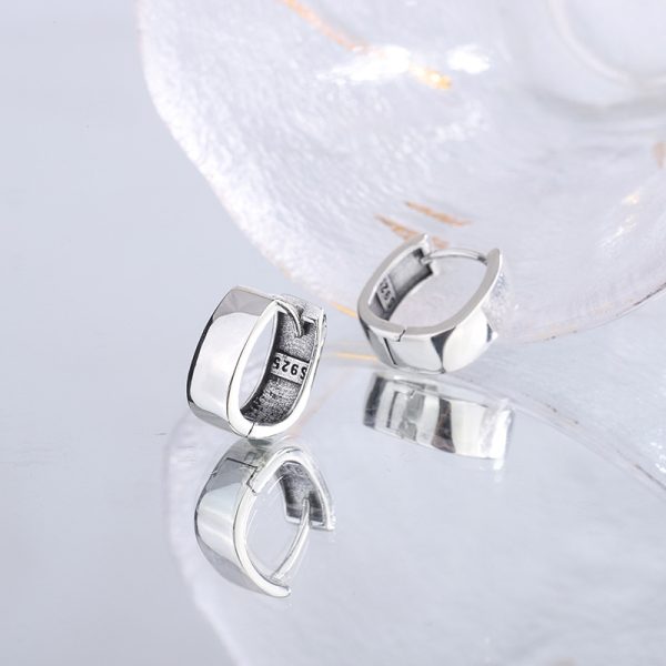 925 Silver Tide Retro Thai Silver Smooth Faced Small Group Premium Round Ear Buckle Earrings