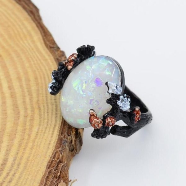 Vintage Flower Opal Black Gold Ring