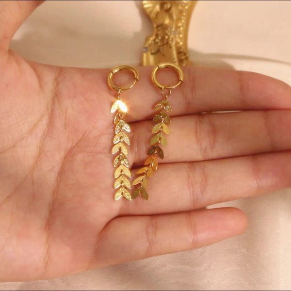 18K Gold-plated Long Leaf Fishtail Chain Earrings