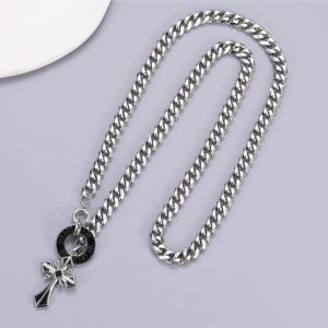 High-grade Accessories Look Forward To The Holy Frame Titanium Steel Necklace