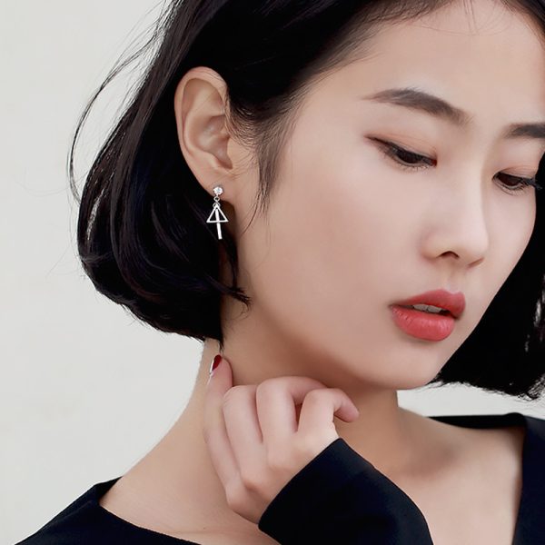 Taobao explosion models 925 Sterling Silver Earrings diamond triangle hollow asymmetric Long Ear Wire Earrings Jewelry simple woman