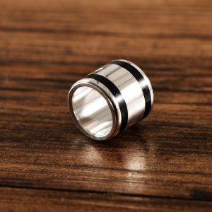 Fashion Simple Cylindrical Pendant For Men