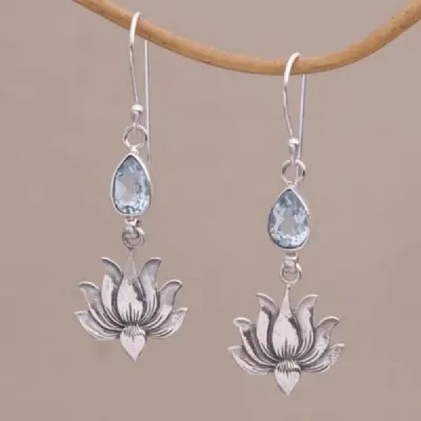 High-grade Vintage Lotus Earrings