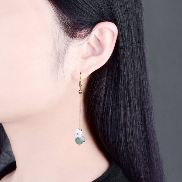 Retro Style Classy And Face Slim-looking Earrings