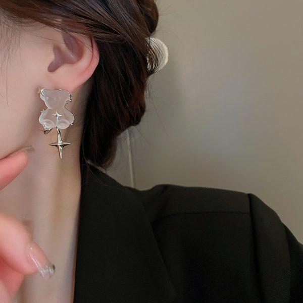 Women's Silver Needle Bear High-grade Earrings