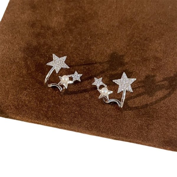 Niche Design High Sense Personality Pearl Star Ear Studs Female