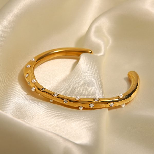 18K Gold-plated Pearl Zircon Cross Inlaid Bracelet