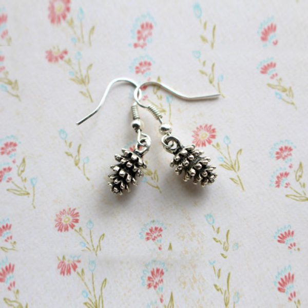 European And American Fashion New Mini Nut Earrings Handmade