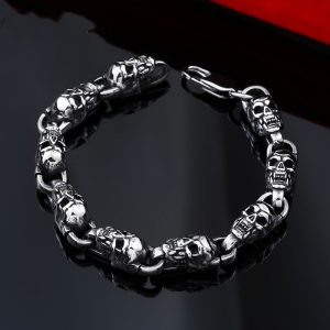 Men's Bracelet Domineering Vampire Skull