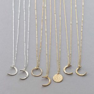 Fashion Necklace Shield Ring Crescent Necklace Women's Accessories