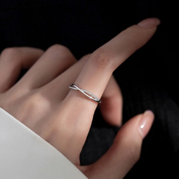 Female French Fashion Special Interest Light Luxury Personality Ring