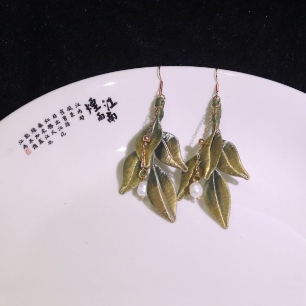 Ancient Style Cheongsam Hanfu Wrapped Pearl Flower Earrings
