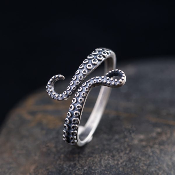 Antique Finish Fashion Personality And Creativity Octopus Touch Cell Phone Finger Ring