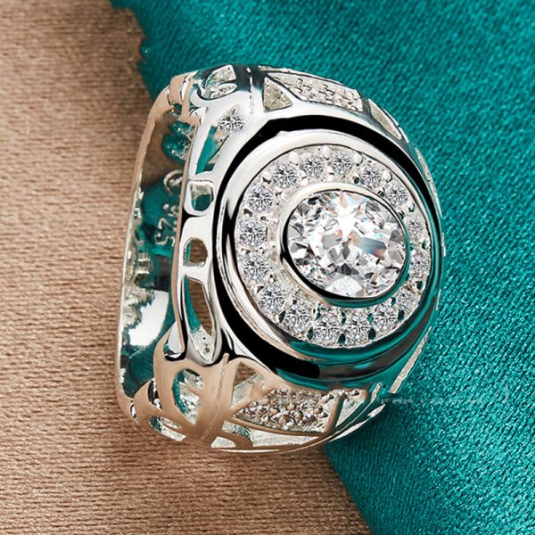 Round Zircon Exquisite Fashion Ring