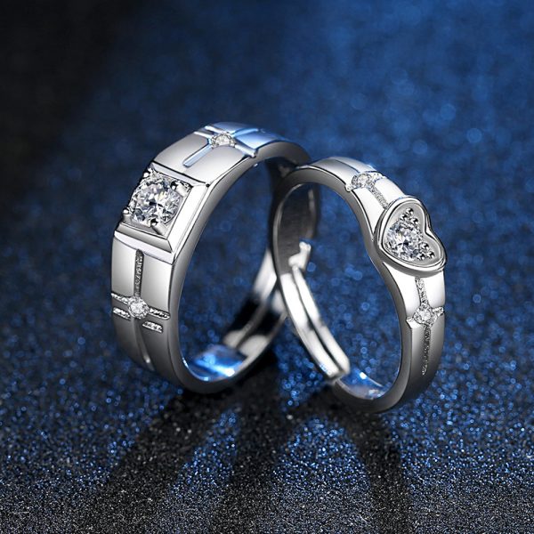 Fashion Personality Heart-shaped Female Couple Rings