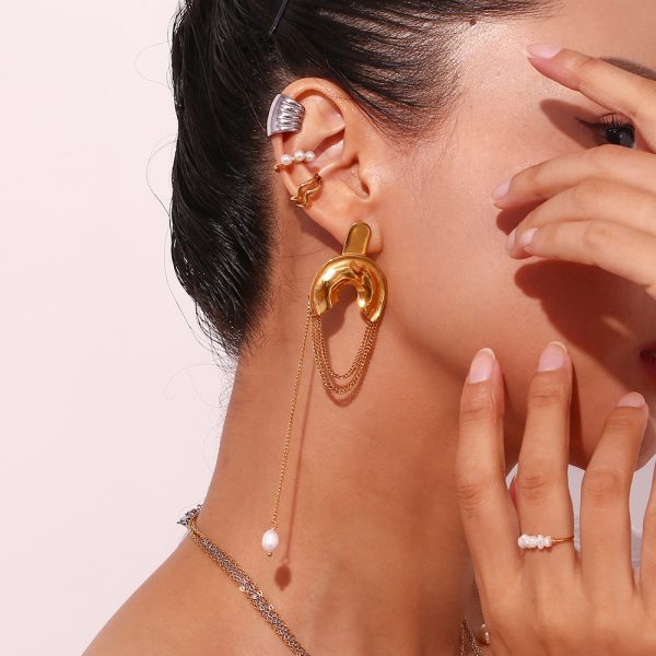 Women's Fashion Stainless Steel Chain Tassel Semicircle Earrings