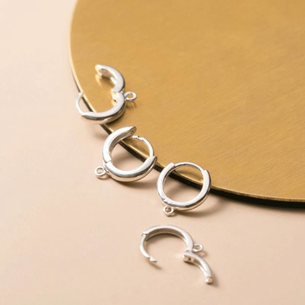 Women's Silver Round Earrings With Ring Ear Clip