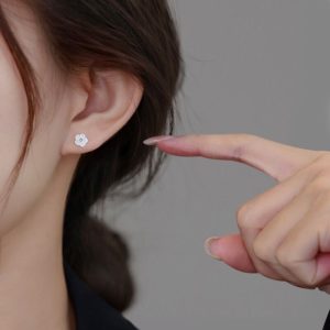 Sterling Silver Flower Ear Studs Female Special-interest Design Simple Graceful