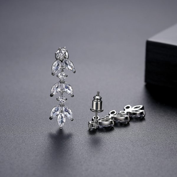 European And American Bride Zircon Earrings High Quality White Zirconium Earrings